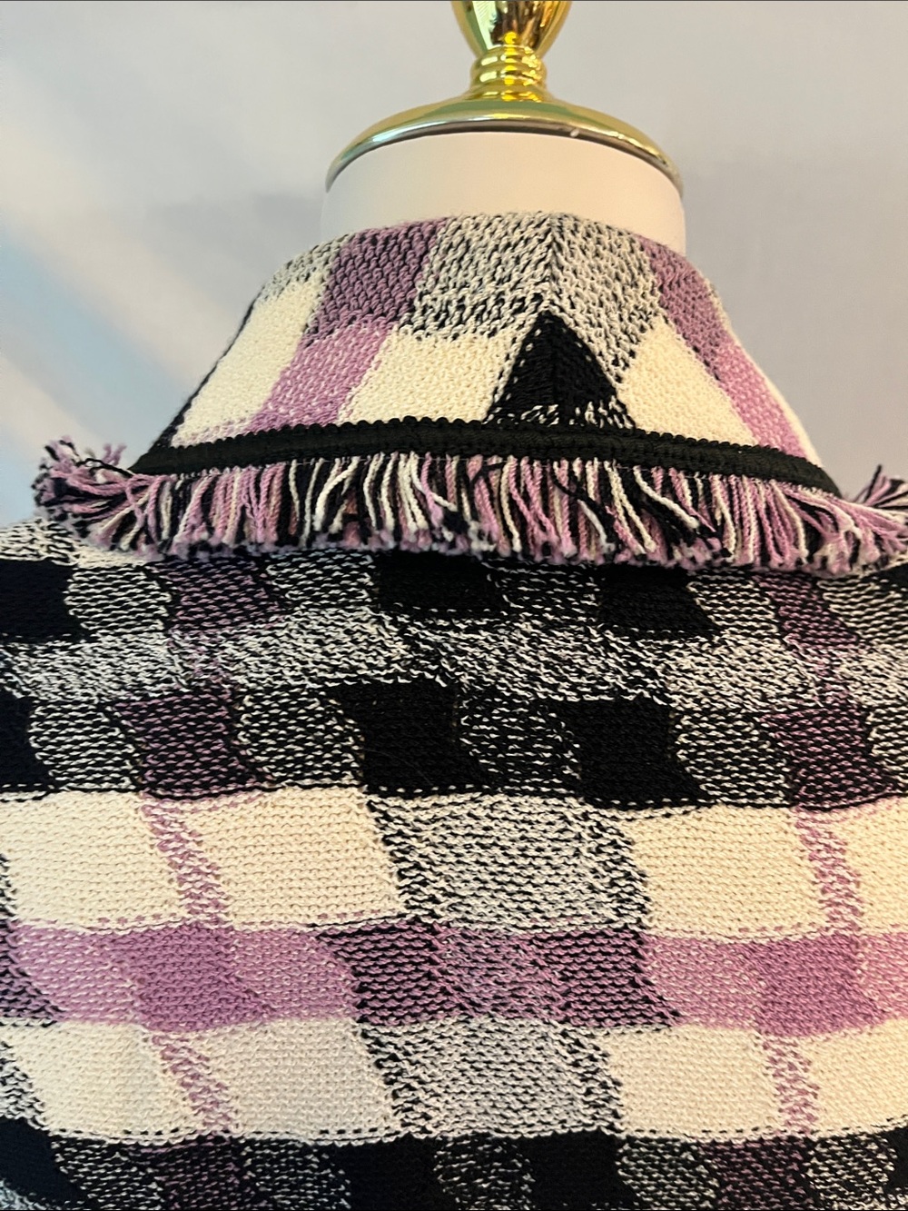 St. John Pink, Black & Cream Chunky Knit Pullover - Picture 7 of 7